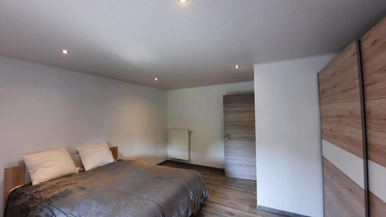 Le Gai Pinson Vila Beausaint Exterior foto