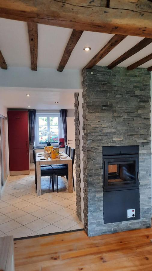 Le Gai Pinson Vila Beausaint Exterior foto
